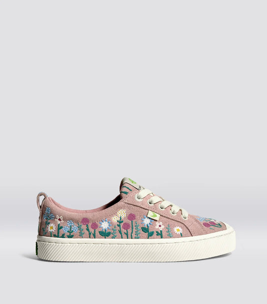 OCA Low Rose Suede Embroidered Flowers Sneaker
