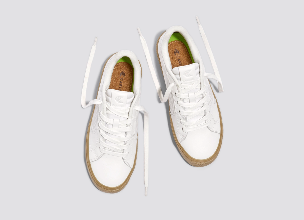 SALVAS Leather Gum Warm White Ice Logo