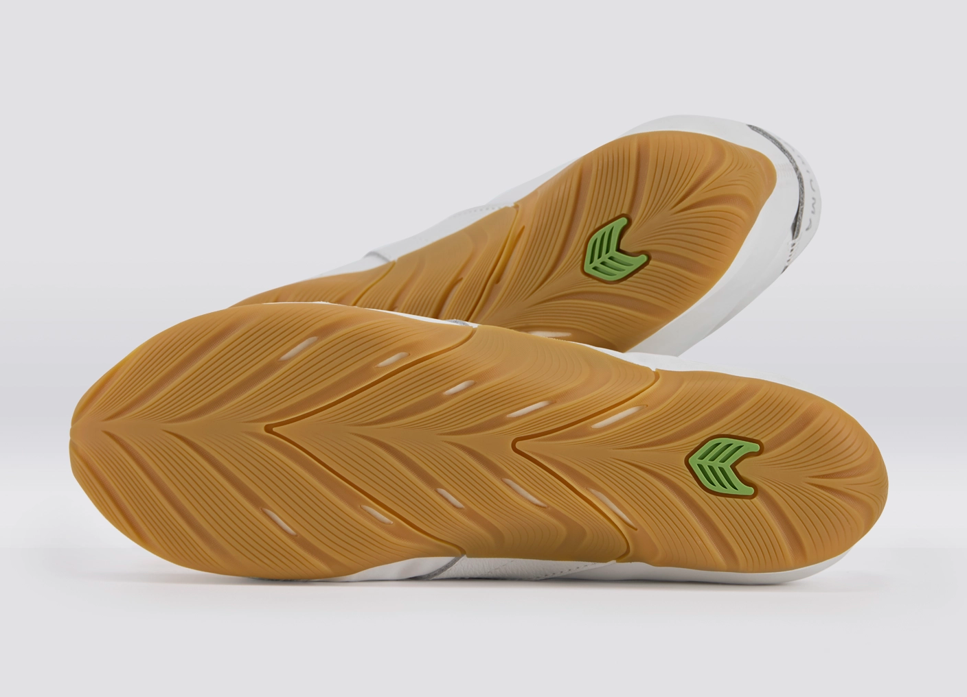 SUTAI Nylon and Soft Grain Leather Warm White